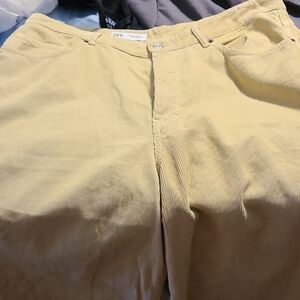 Zara Women's Tan Wide Leg Corduroy Pants